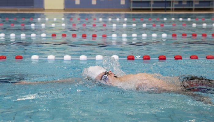 Hoge res. 20200304 - Zwembad De Kwakel- Maartje Kuperus (32).jpg